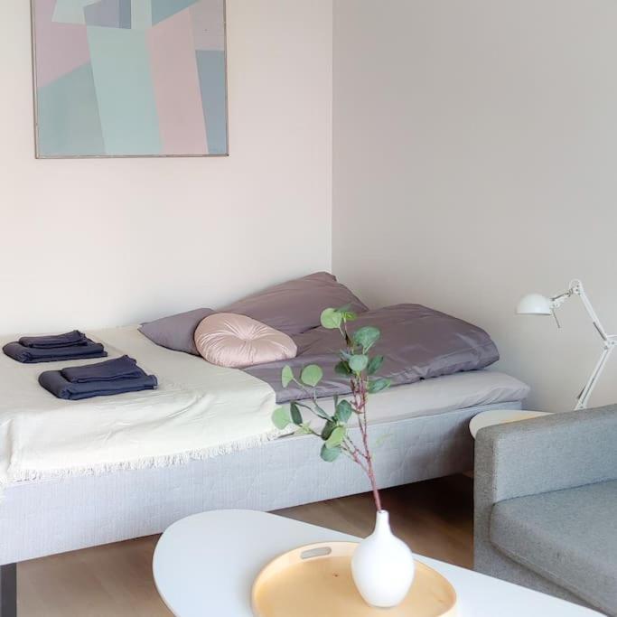 New Studio Pastel Near Helsinki Airport In Kivistoe Vantaa Dış mekan fotoğraf